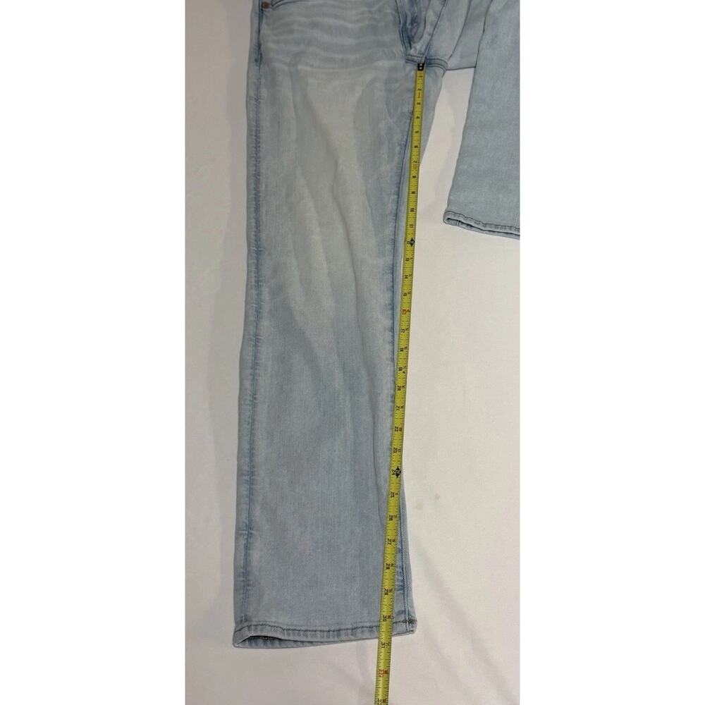 American Eagle Jeans Men’s 32X34 Airflex+ Athletic Straight Blue Light Wash - Picture 15 of 16